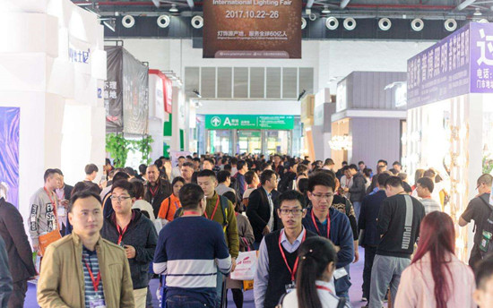第20届古镇灯博会今天正式开幕超800家企业参展