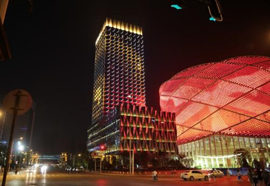 玻璃建筑大楼墙体户外亮化照明新技术