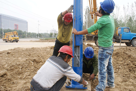 太阳能LED路灯的安装步骤（内附详细安装教程）