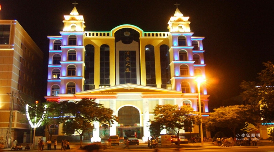 呼和浩特市风情路信壹大厦亮化工程